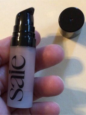 Saie Glowy Super Gel Illuminator in